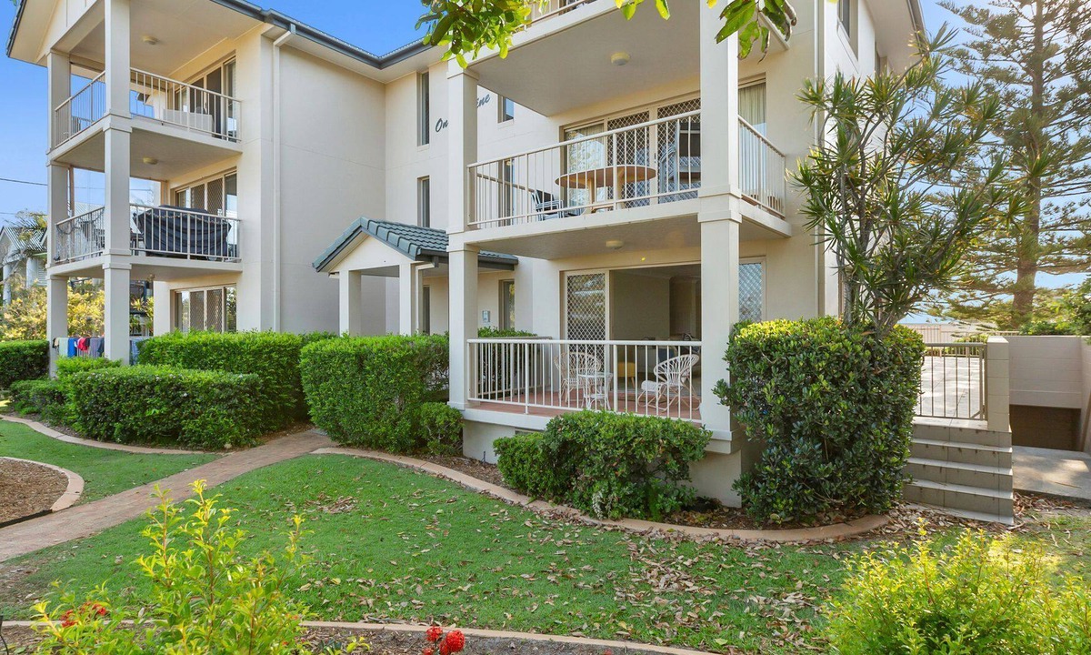 Kingscliff Apartment | BEACHFRONT ON MARINE
