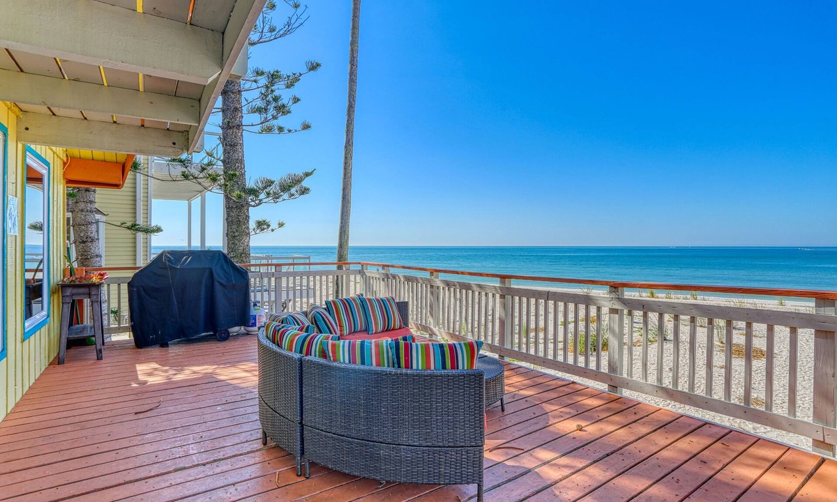 Sunset Beach House | ☀Beachfront🌴Single Family Home🐬Paradiso Al Mare
