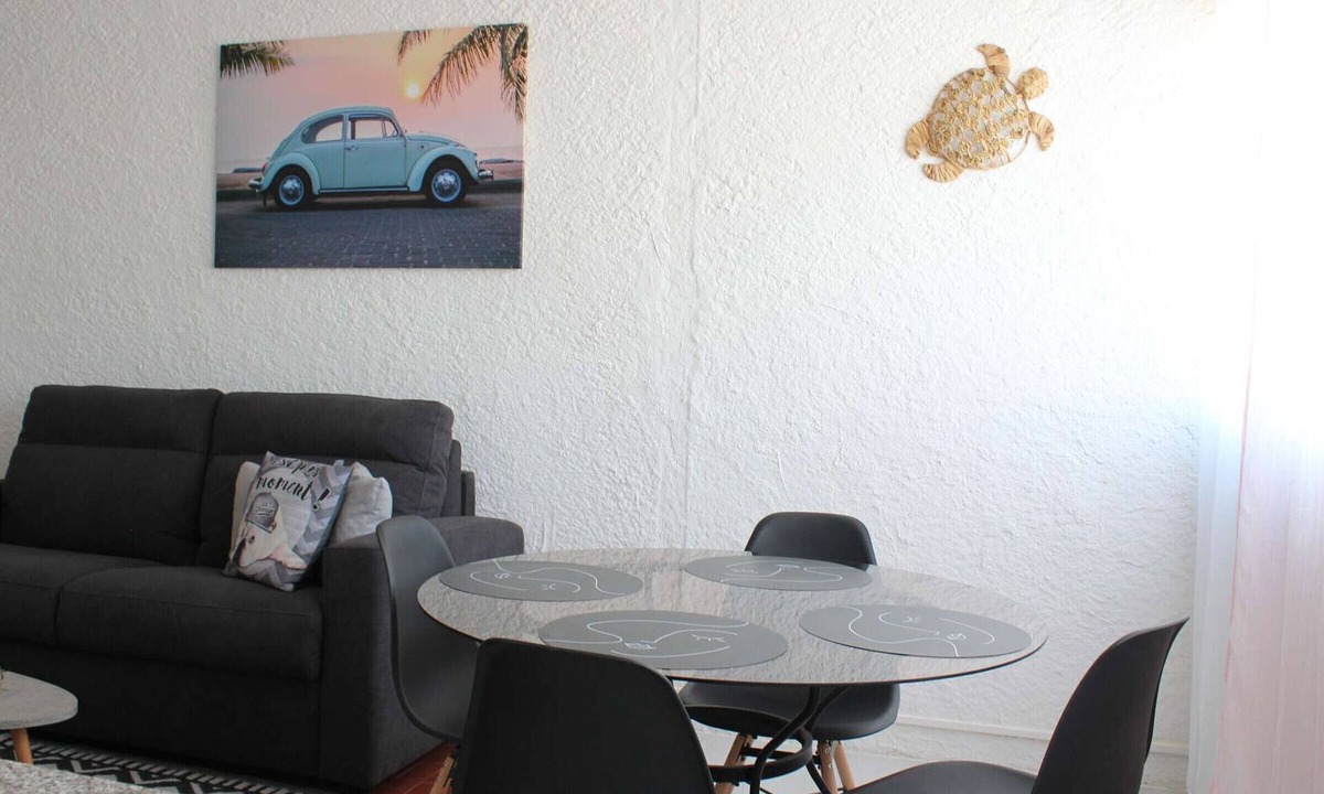 Port-la-Nouvelle Apartment | Beachfront Studio with Sea View in Port-la-Nouvelle – Sleeps 4