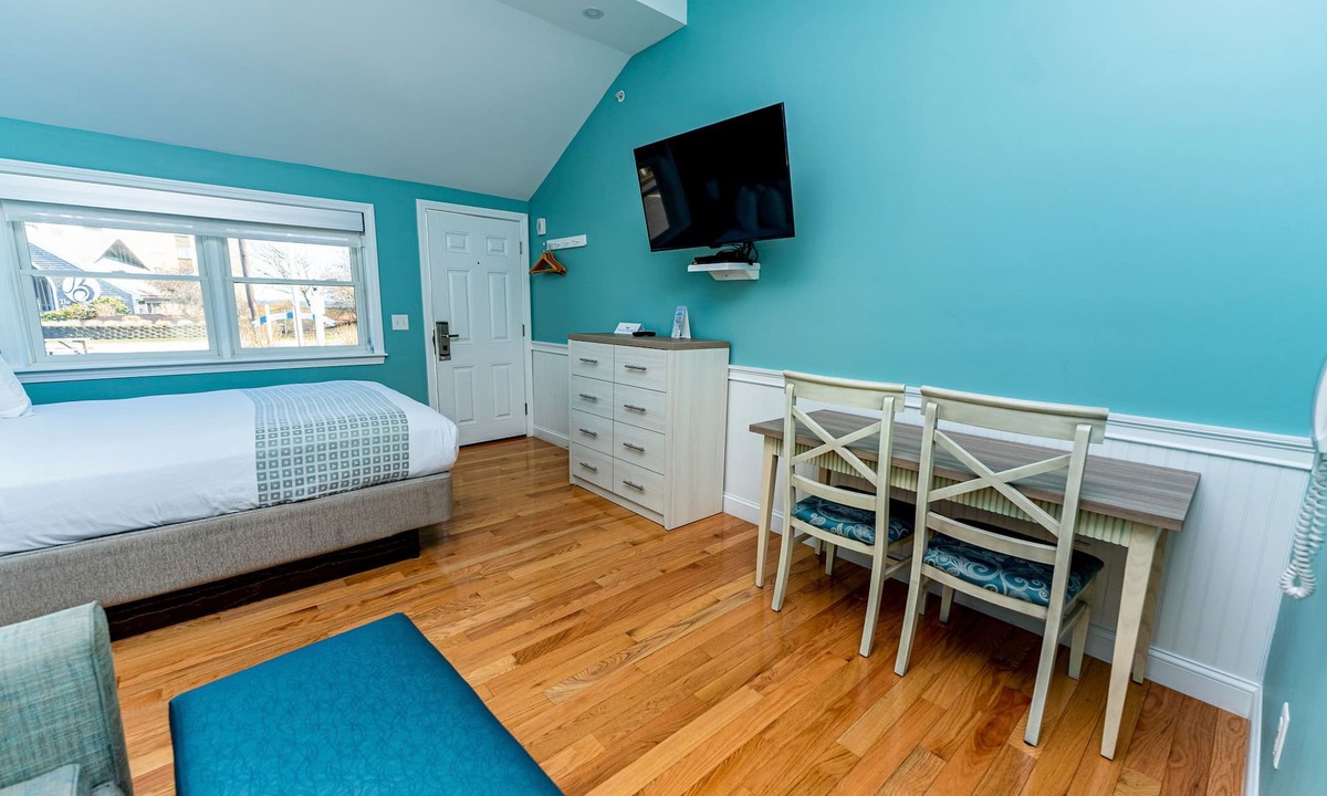 Dennis Port Apartment | Beachfront Studio in Dennis Port w/Kitchenette