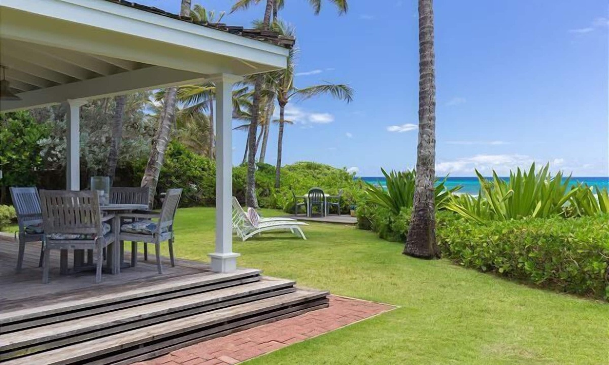 Haleiwa House | Beachfront | Sunsets & Sea Turtles