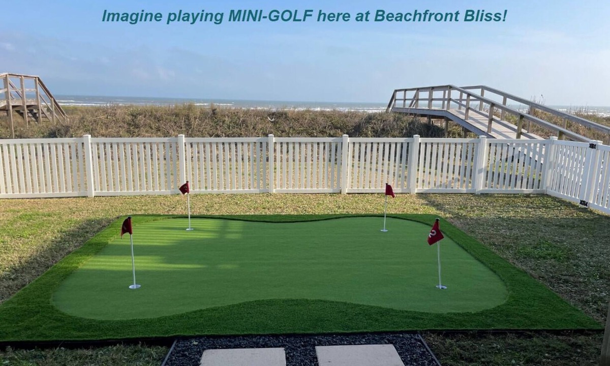Galveston House | Beachfront w/Mini Golf, Ping Pong & Bar Swings