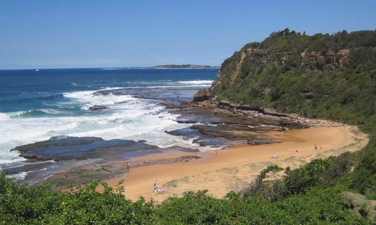 Warriewood House | Beachfront with breathtaking views