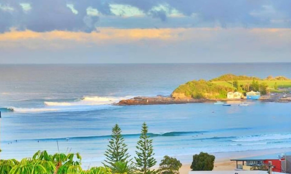 Terrigal Apartment | Beachousesix Terrigal/Heated Pool & Best location