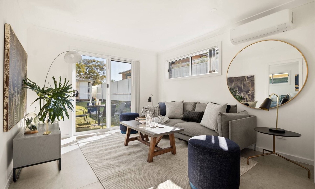 Brighton-le-Sands Apartment | Beachside 2-Bed Home in Brighton-Le-Sand