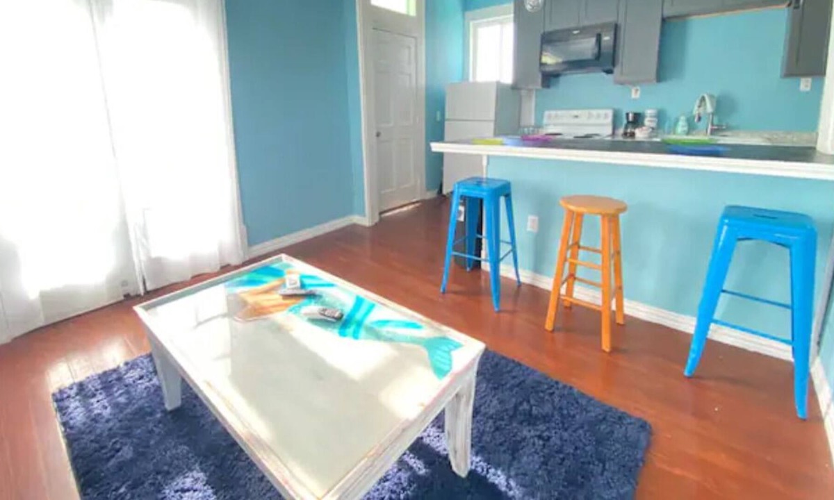 San Jacinto House | BEACHSIDE 2