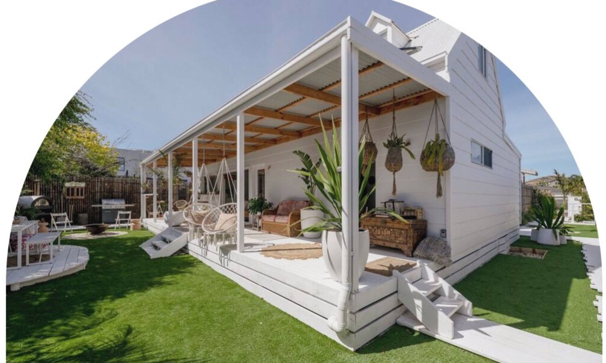 Torquay Cabin | Beachside Cabin - 200m walk to beach!