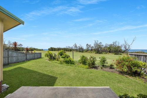 Cudmirrah House | Beachside Cottage