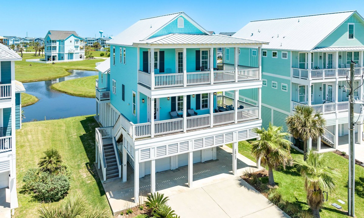 Red Fish Cove House | Beachside Home w/Gulf Views Built 2019, 3 Decks, Pointe West Resort Amenities