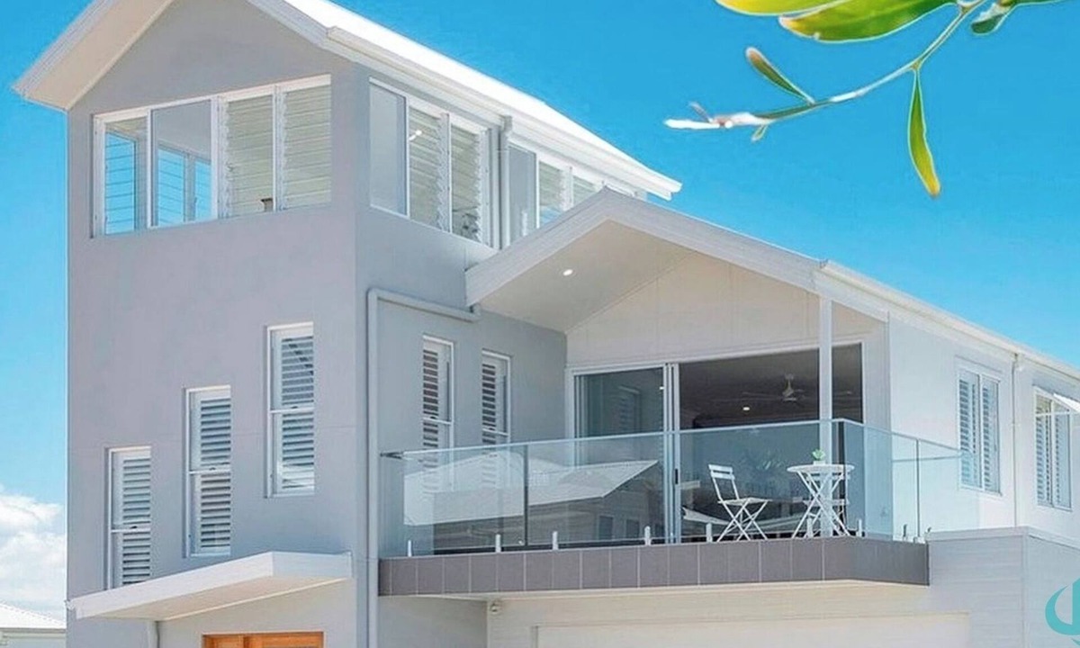 Caves Beach House | Beachside Oasis- pool access - beach