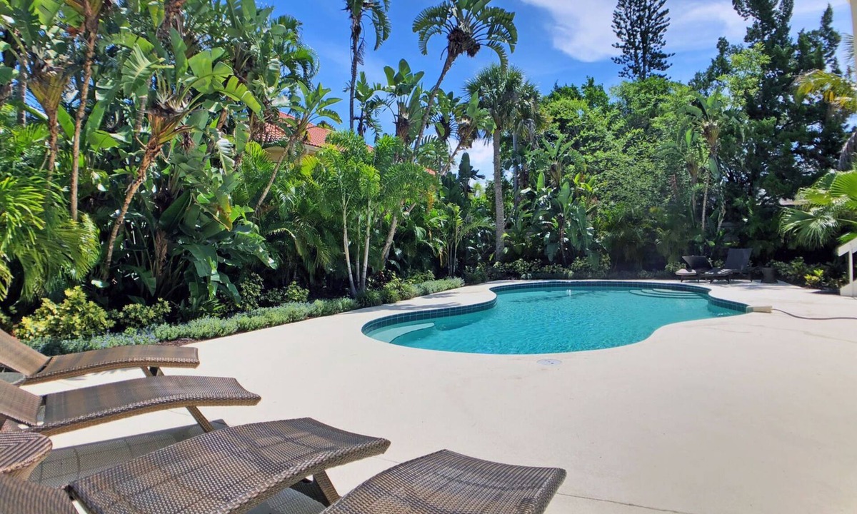 Bay Isle House | Beachside Private Vacation Home w/Large Heated Pool