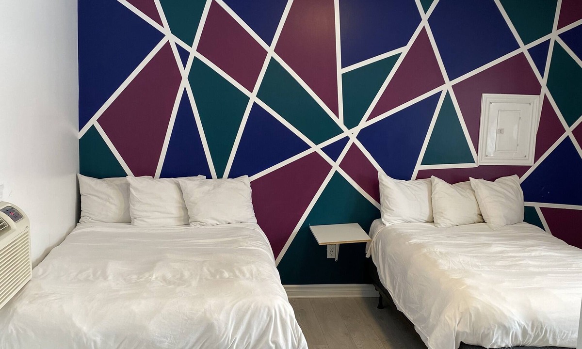Beacon Hill South - Cardinal Heights Hotel | Beacon Hill Motel