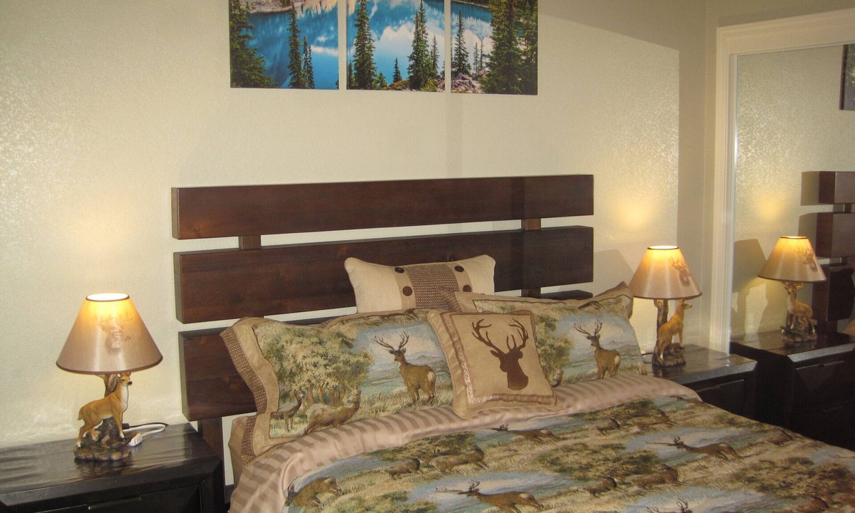 Citrus Heights Apartment | “Bear and Deer” 2 Bedroom private suite