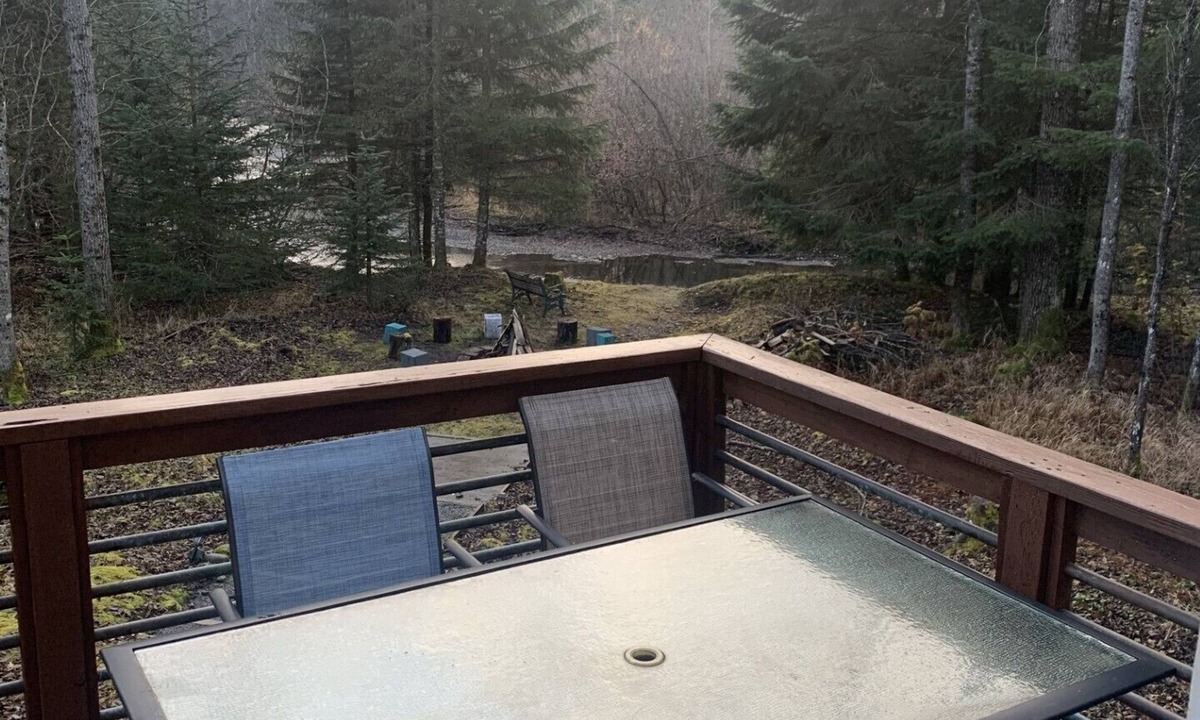 Bear Creek House | Bear Bottoms at Salmon Creek