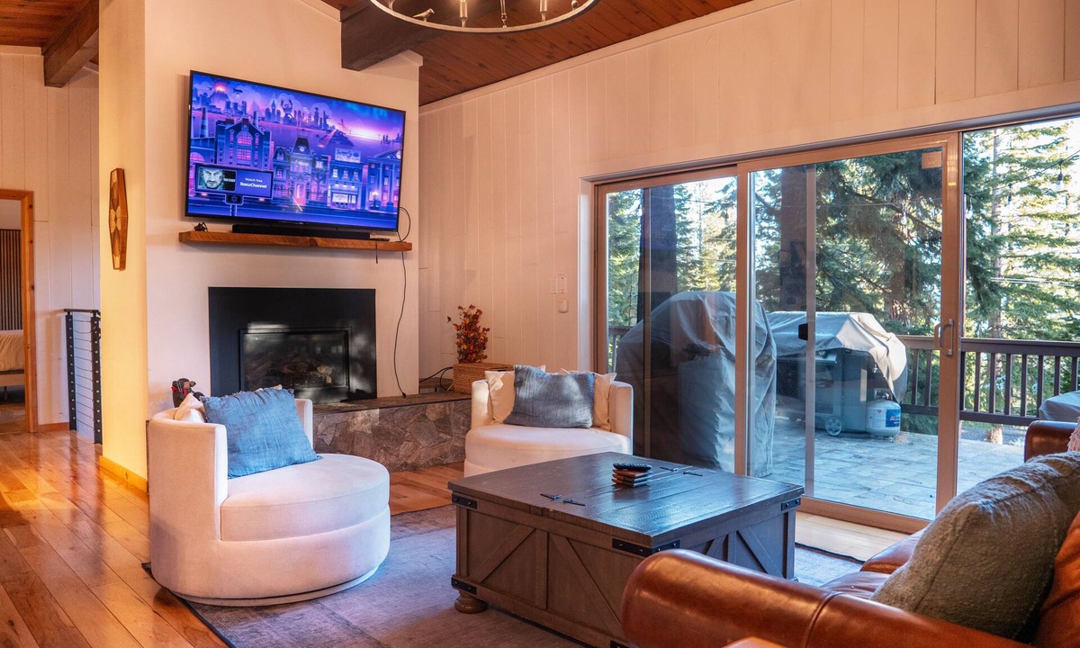 Tahoe Woods House | Bear Lodge
