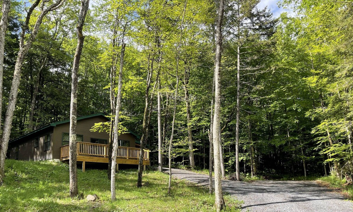 Town of Webb House | Bear Path Cabin - Lake Access - Big Moose Lake, Adirondacks