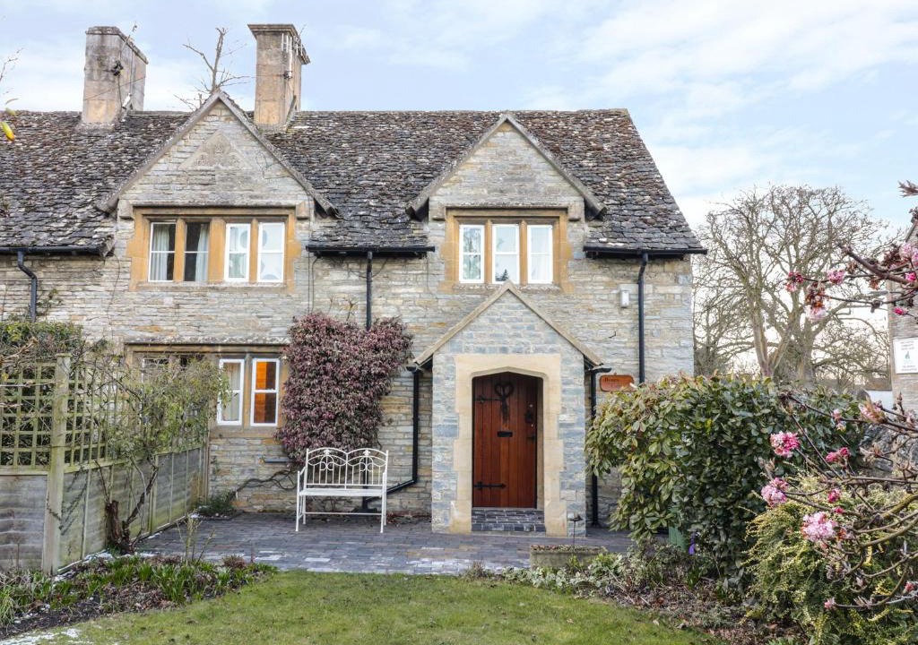 Bretforton House | Bear's Cottage