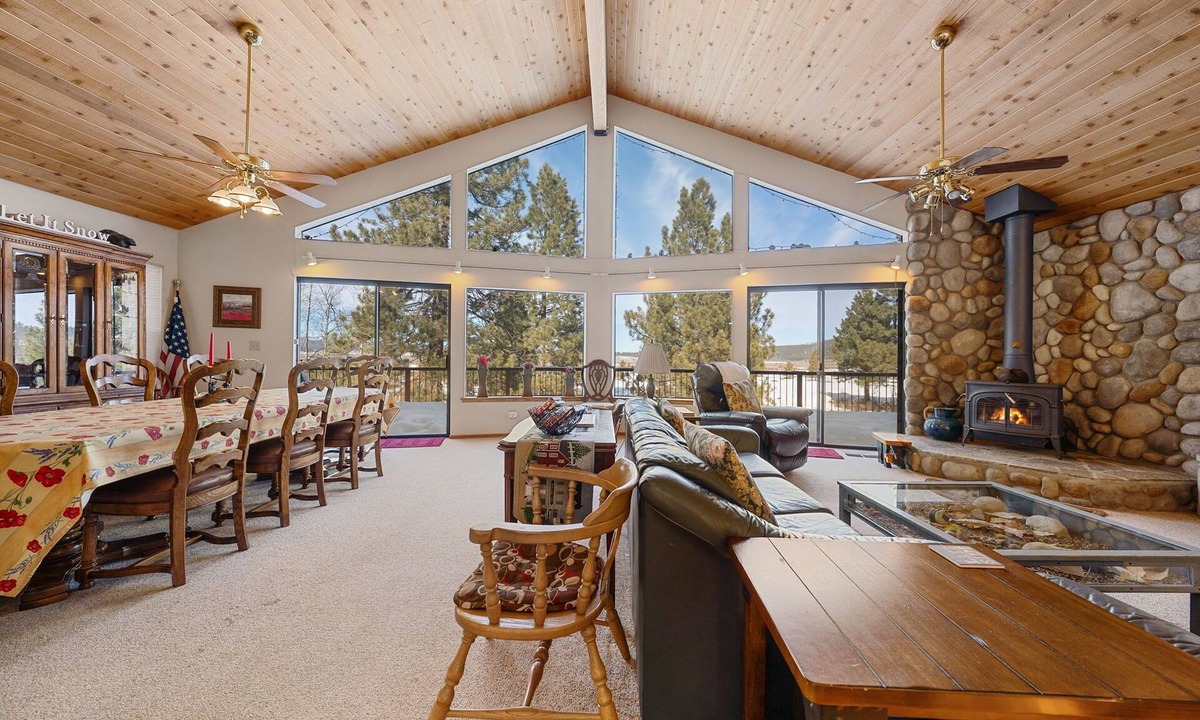 Truckee Cabin | Bear's Landing at Northstar - 2 Suites, Game Room, Pool Access, Great for Families