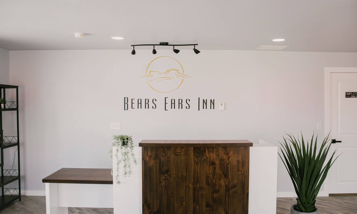 Blanding Hotel | Bears Ears Inn