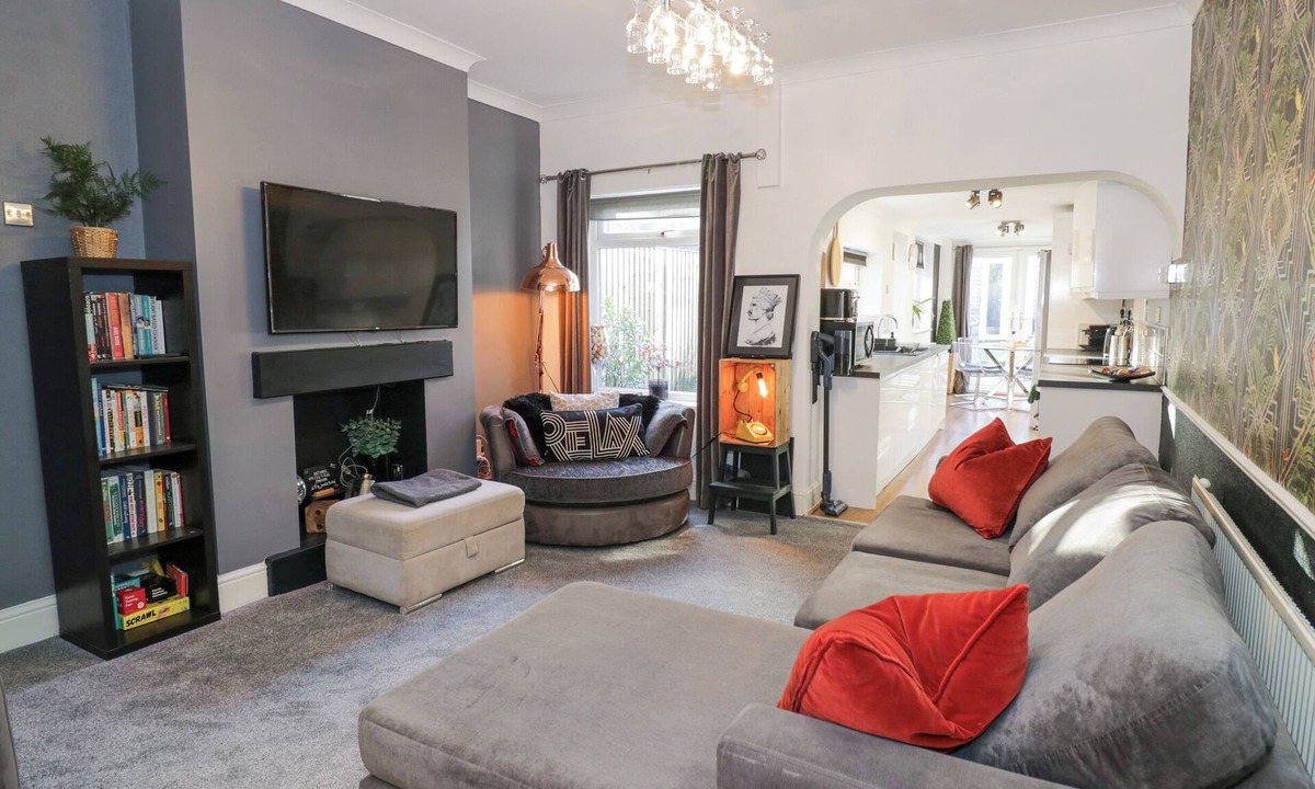 Smethwick Cottage | Bearwood Boutique Stay