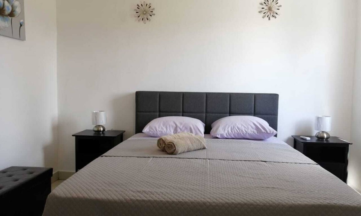 Punal Apartment | Beautiful Modern 3 Bedrooms Apartment