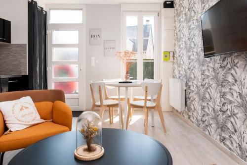 Le Beau Site Apartment | Beau duplex, proche zénith et palais des sports