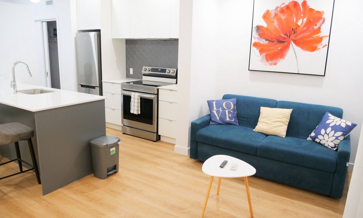 Hochelaga Apartment | Beau Logement au Coeur de Hochelaga