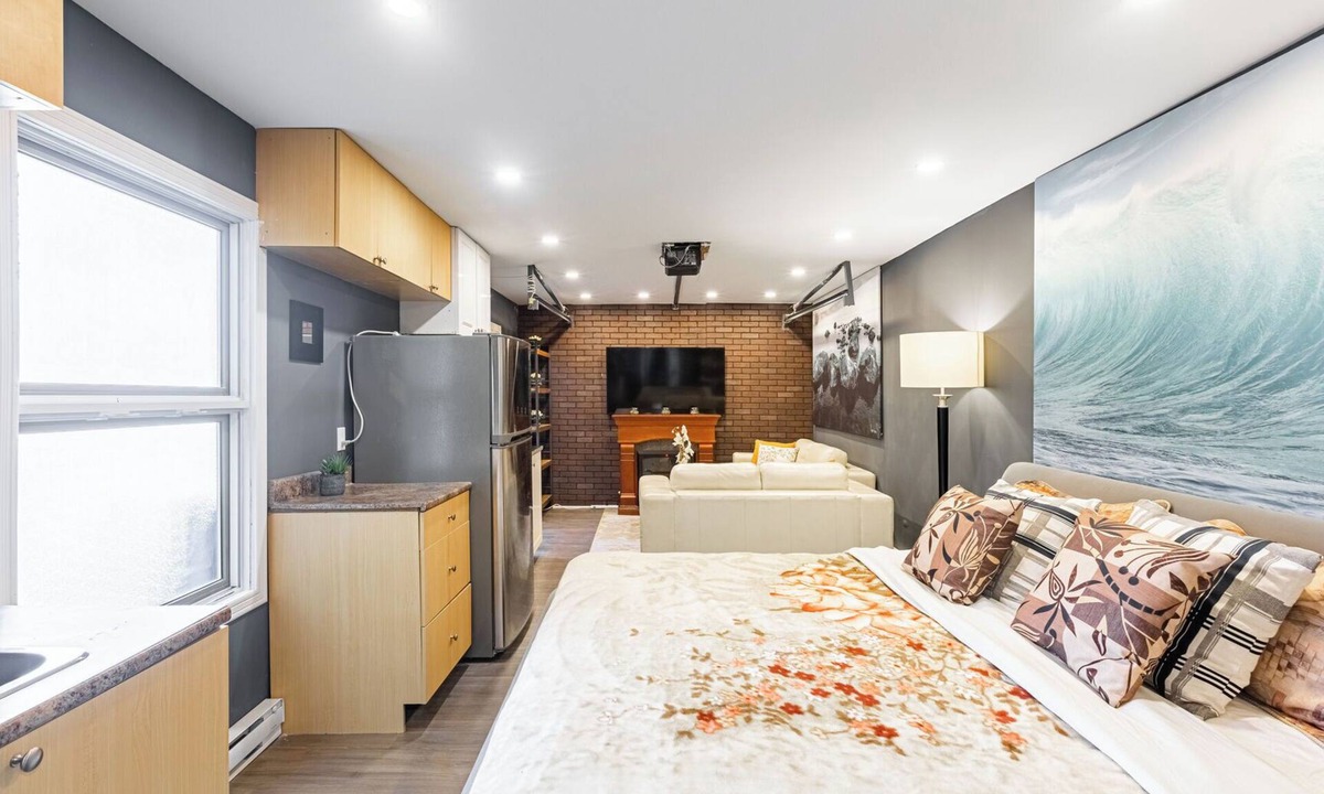 Mascouche Apartment | Beau Mini Studio Citq 309409