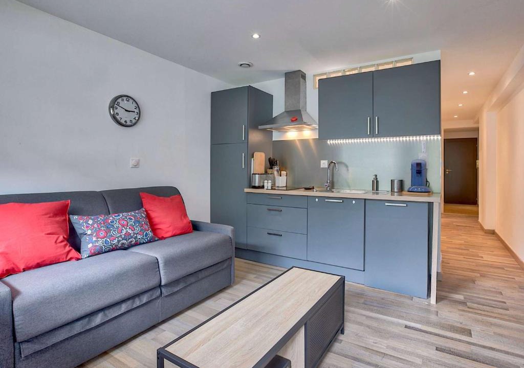 Eaux-Bonnes Apartment | Beau studio cabine 4 pers, accès WiFi, pied de piste ! - FR-1-400-115