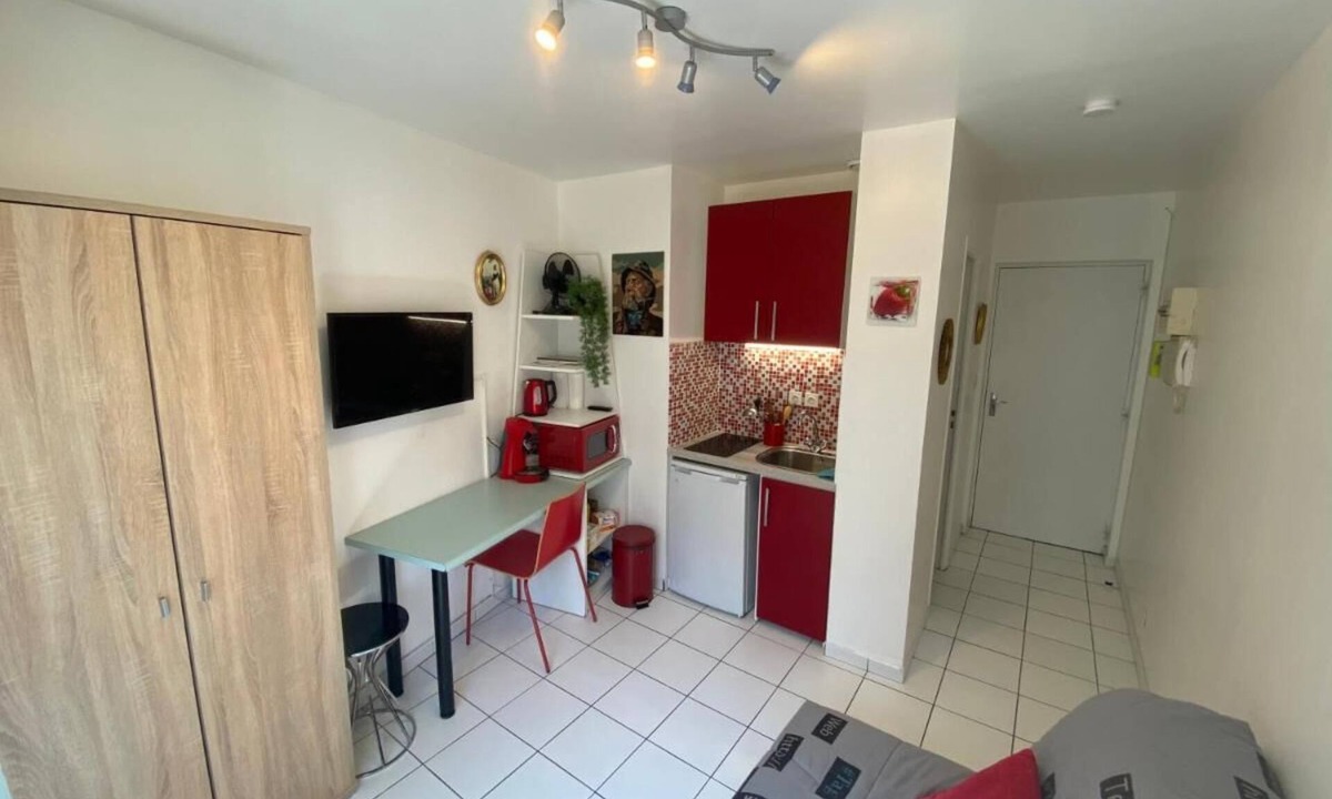 Bourges Apartment | Beau Studio Centre Ville et Proche Gare