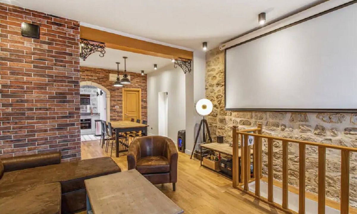 Batignolles Apartment | Beau Studio/Loft Meublé 51 m²