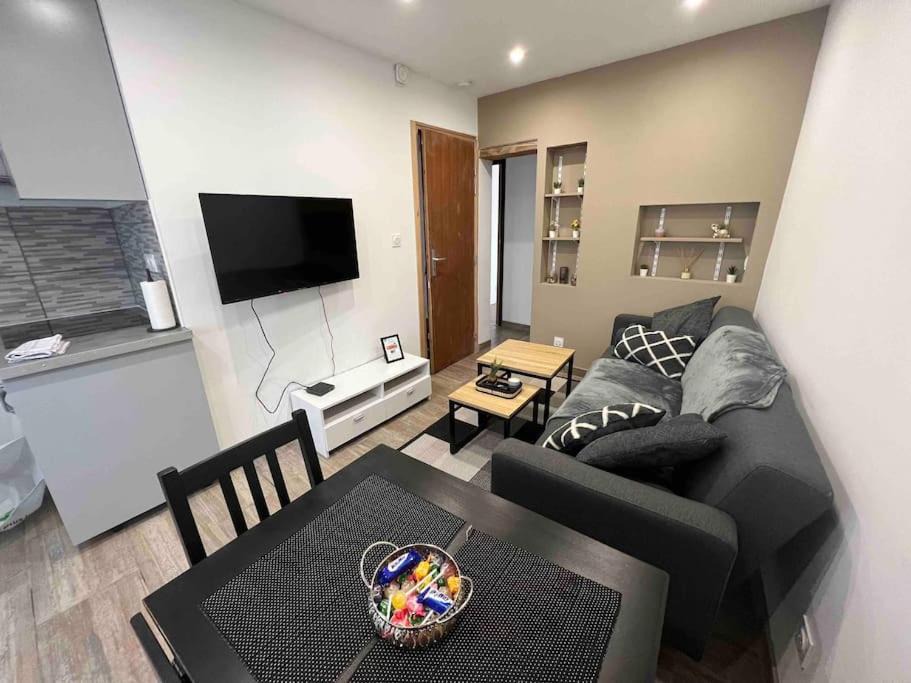 Arcueil Apartment | Beau T3 à Arcueil à 3 min RER B « Laplace »