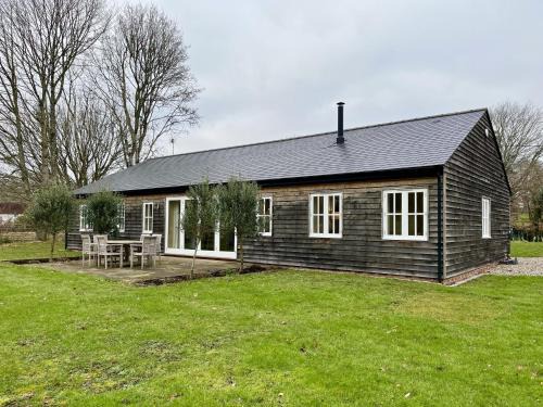 North Stoke House | Beaufort Barn by inspirestays-com