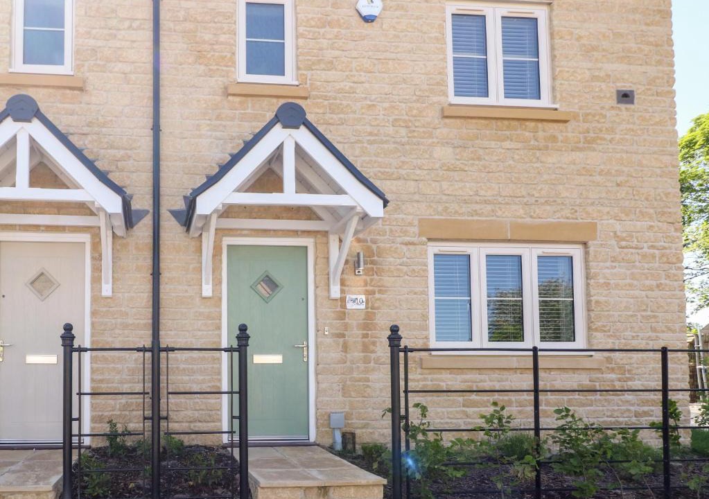 Bourton House | Beaus House