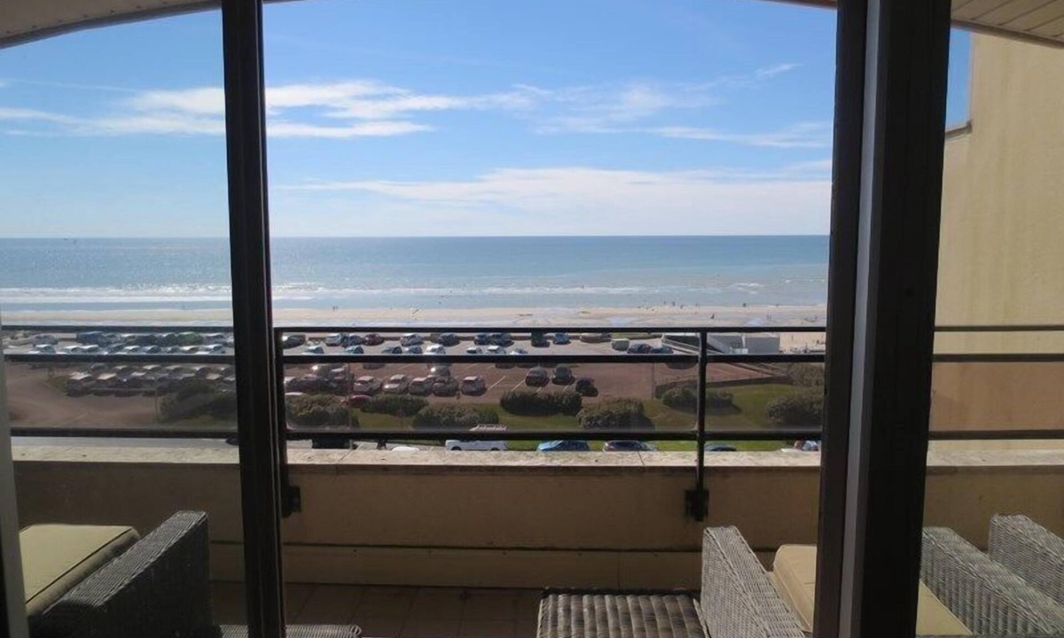 Le Touquet-Paris-Plage Apartment | Beautiful apartment with a very nice sea view "The President"
