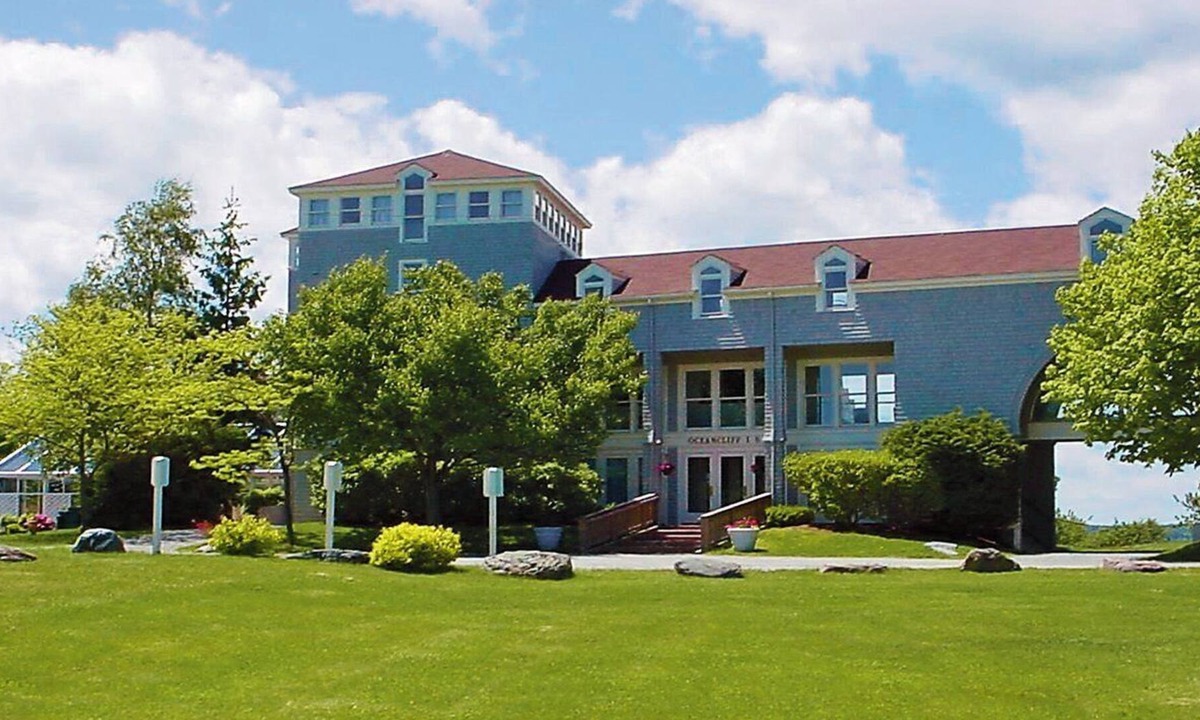 Ocean Drive Apartment | Beautiful 1 bedroom unit at resort, sleeps 4