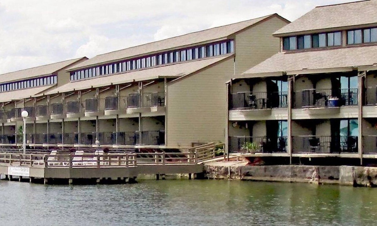 Seven Coves Apartment | Beautiful 1 bedroom unit at resort, sleeps 4
