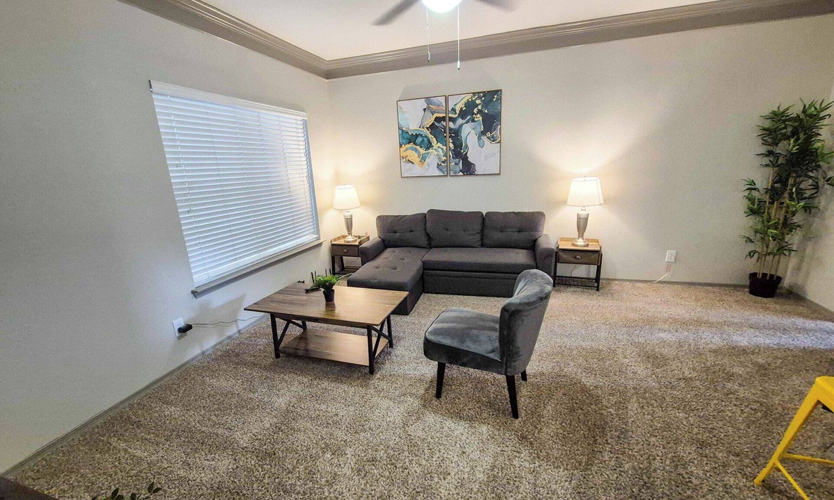 North Burnet Apartment | Beautiful 1BR Next to The Domain 4516