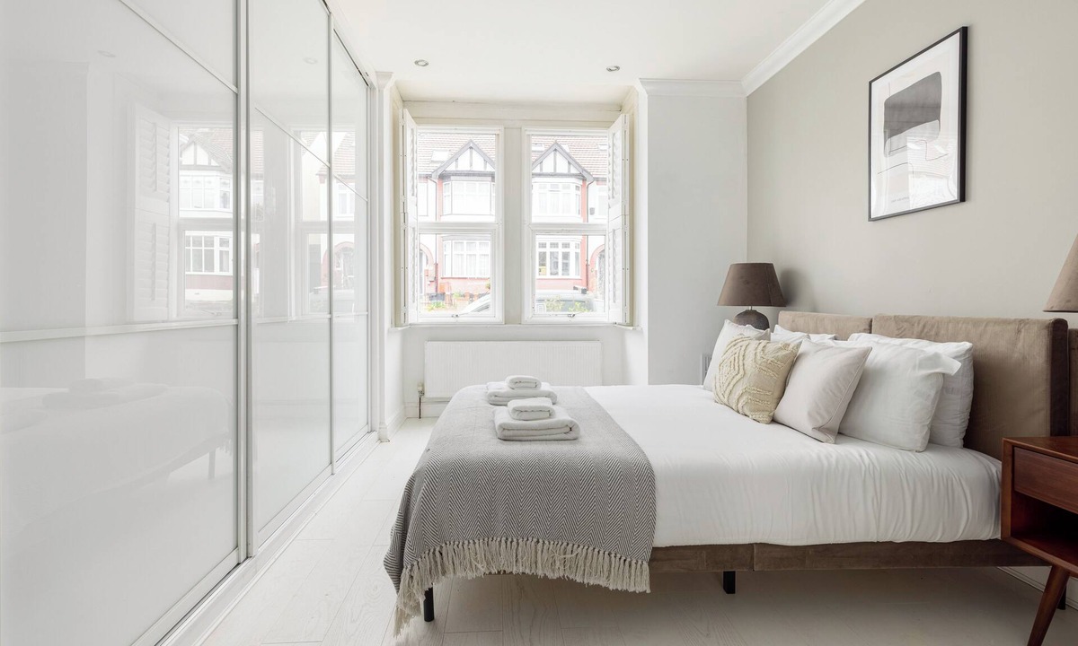 Wood Street Apartment | Beautiful 2 bed in Walthamstow