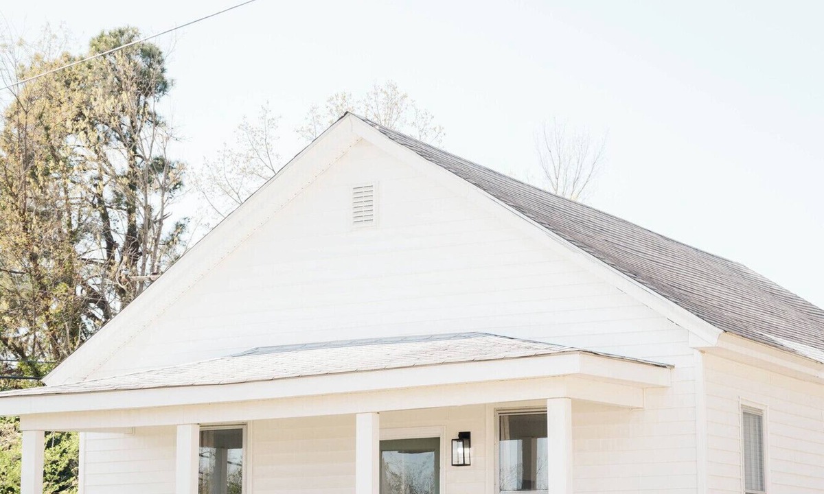 Victoria House | Beautiful 2 Bedroom, 1 Bath Home in Victoria, VA