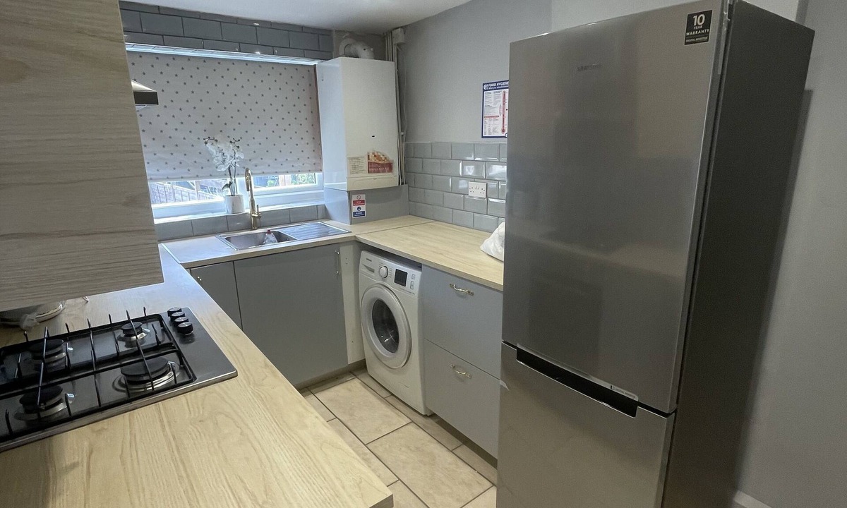 Abbey Wood House | Beautiful 2 bedroom house