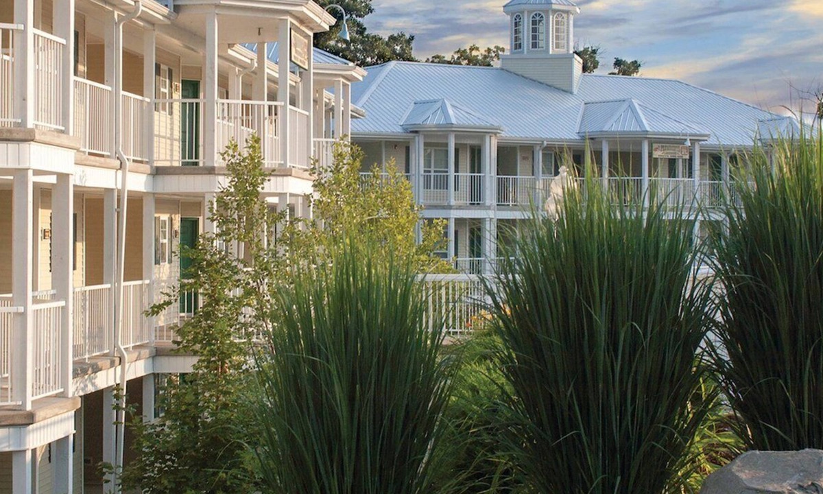 Sheridan Apartment | Beautiful 2 bedroom unit at resort, sleeps 6
