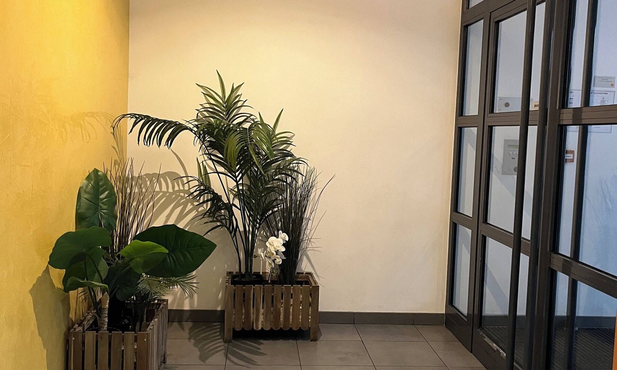 Saint-Denis Apartment | . Beautiful 2-room apartment on the outskirts of Paris - near Stade de France