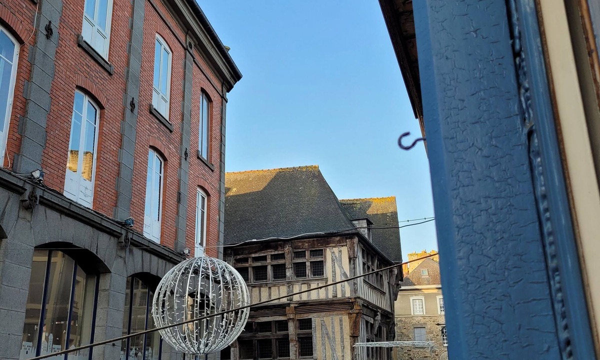 Dinan Apartment | BEAUTIFUL 2 ROOMS IN HISTORIC CENTER
