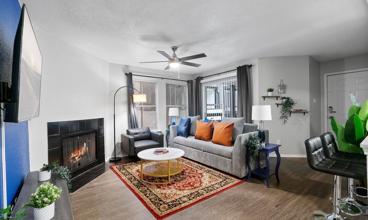 University Hills and Windsor Park Apartment | Beautiful 2BD/2BA in University Hills 3403