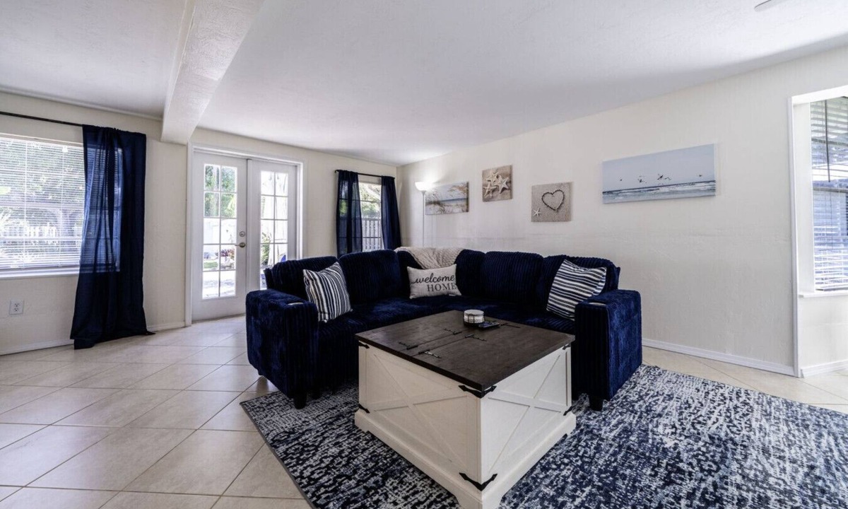 Alabama Grove Terrace House | Beautiful 2bd with River Views & Amazing Sunsets