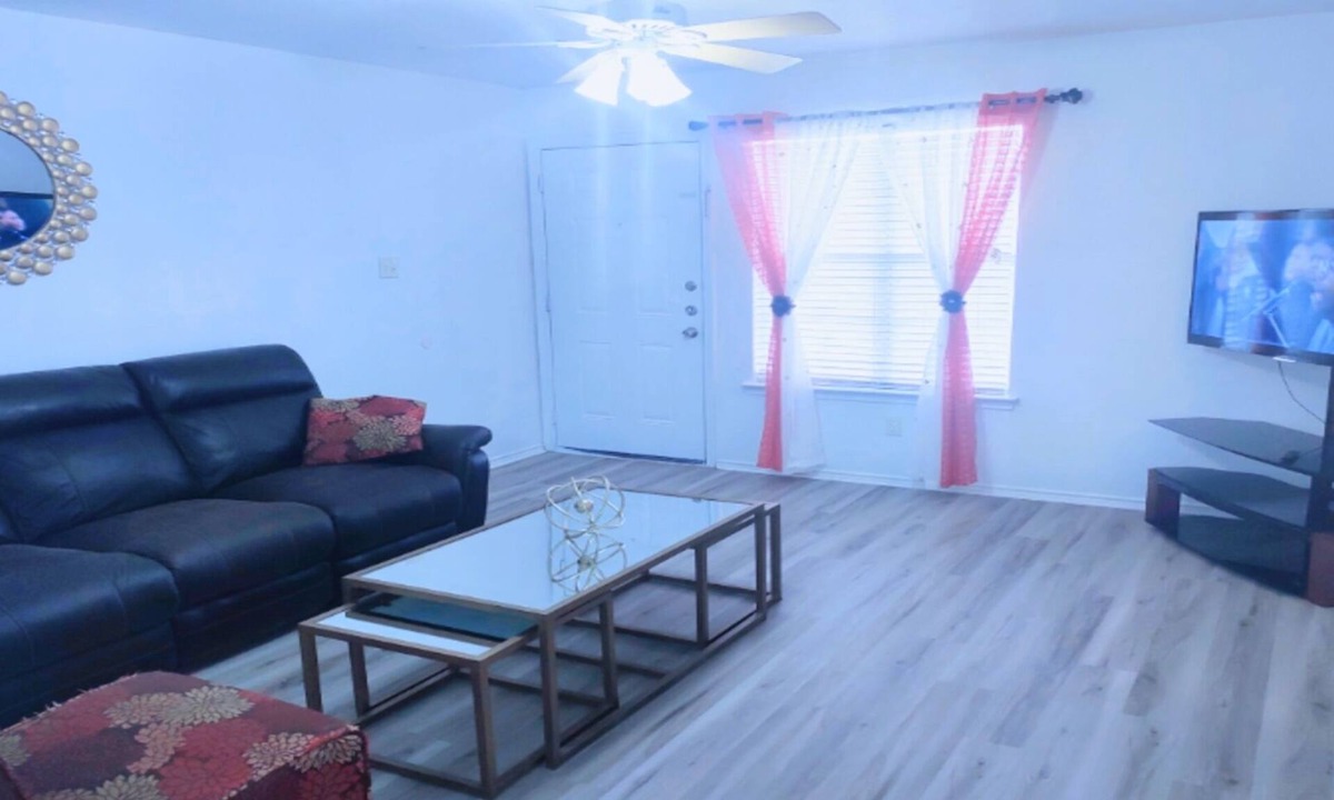 Killeen Apartment | Beautiful 3/2 Apartment at an Unbeatable Price