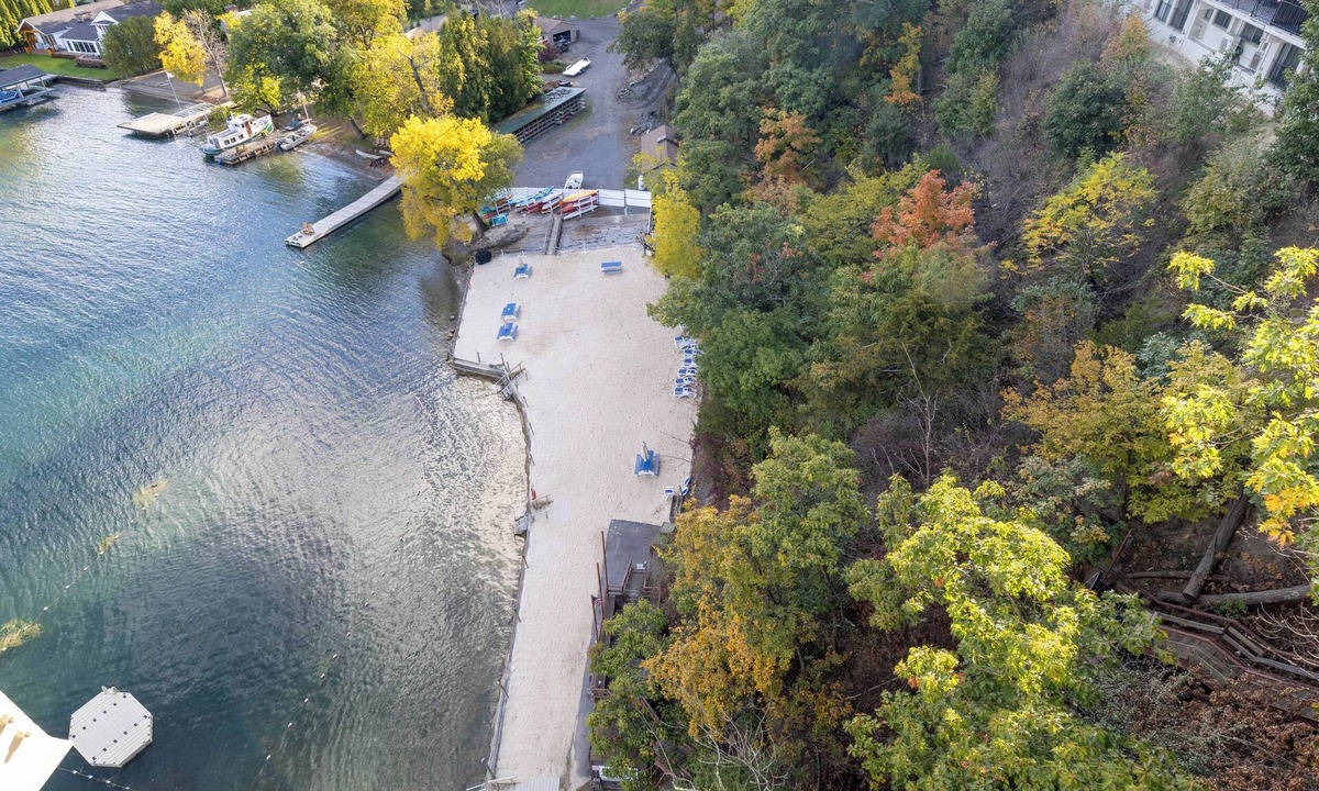 Canandaigua House | Beautiful 3-bed home with Canandaigua lake view and access, Bristol Ski Resort