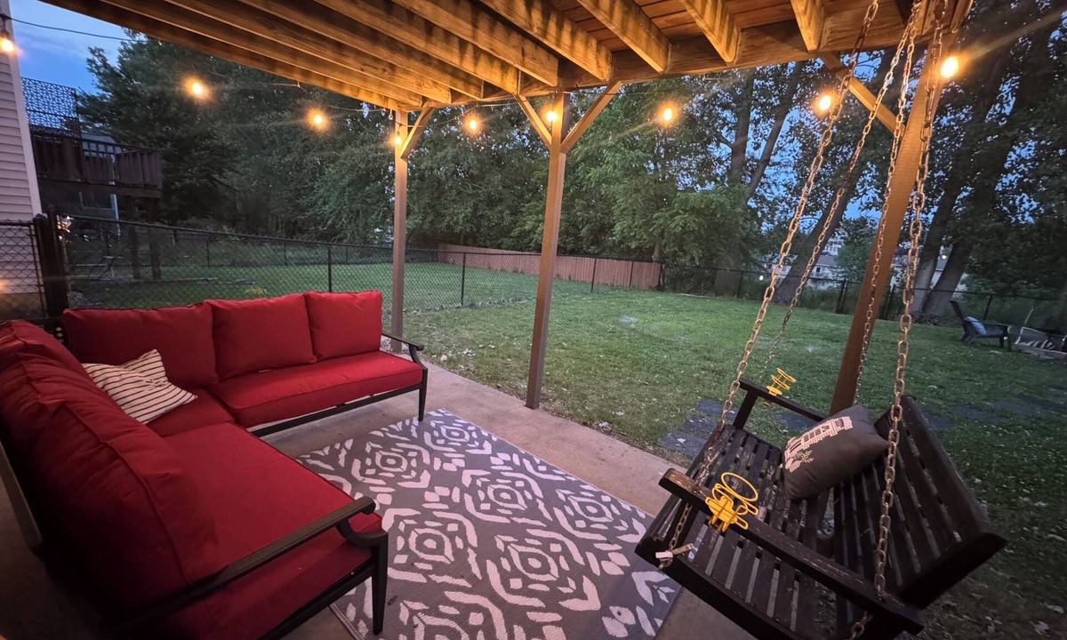 Weber House | Beautiful 3-bedroom/4 bed house in IC in Great Location
