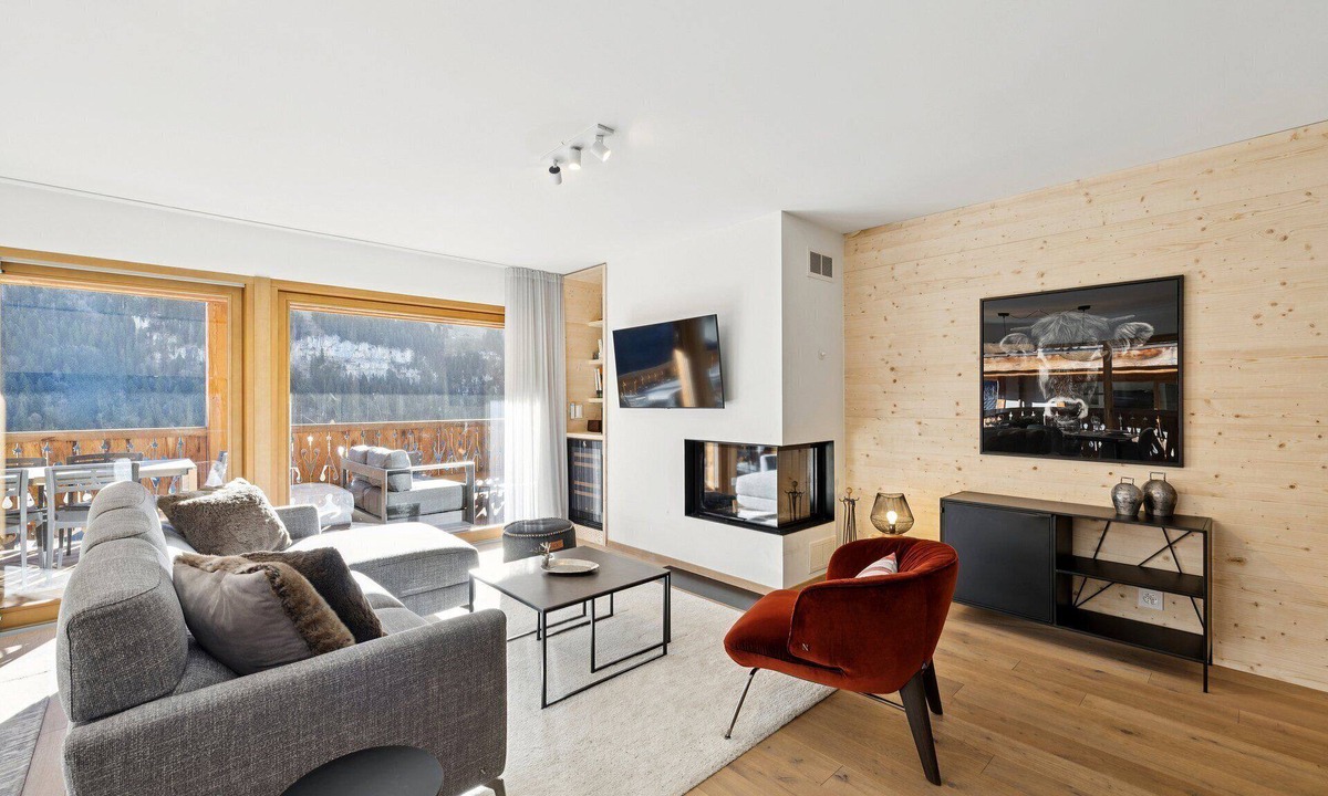 Champery Apartment | Beautiful 3 bedroom apartment with jacuzzi in Montagnier - By Mrs Miggins